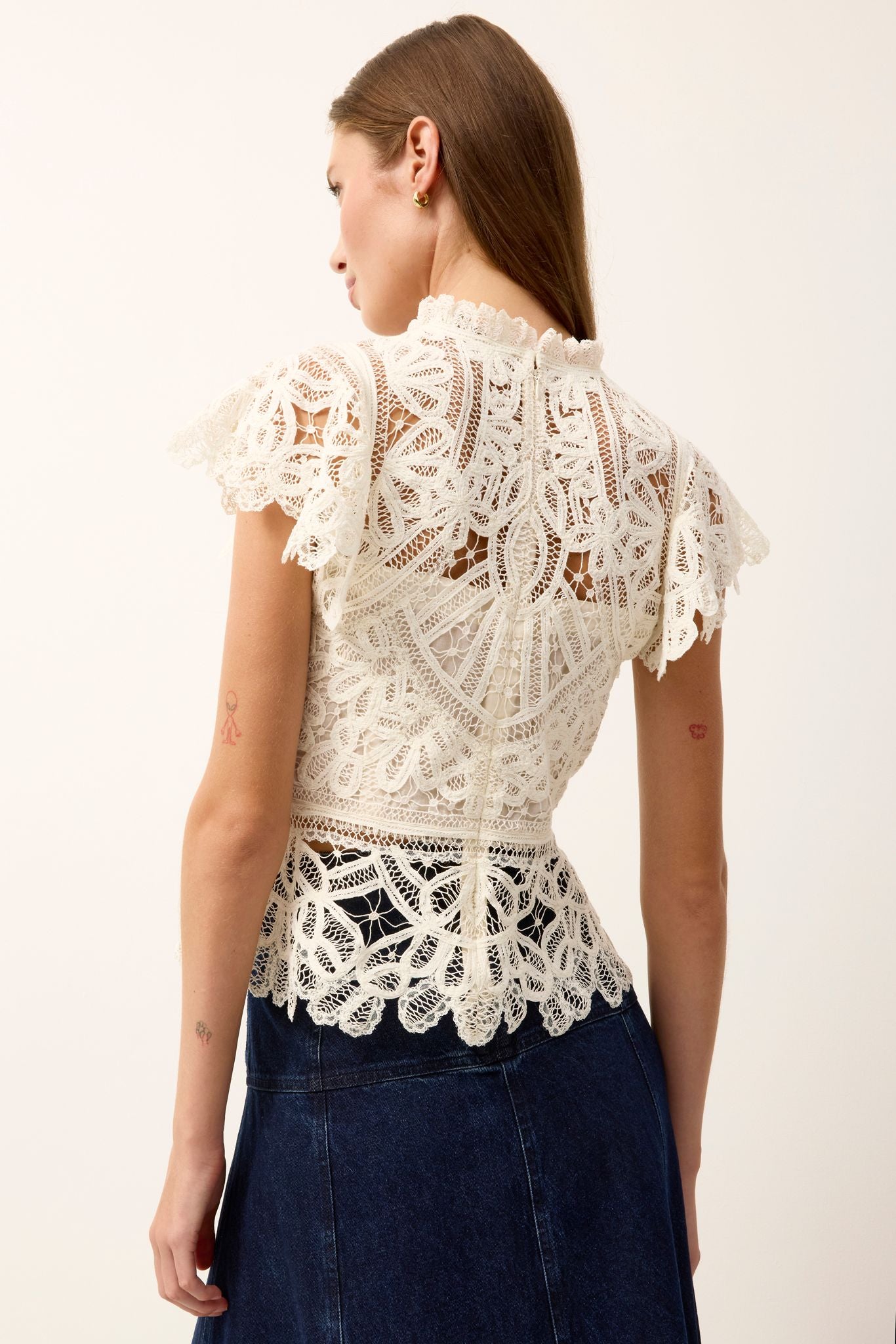 GENESSA TOP