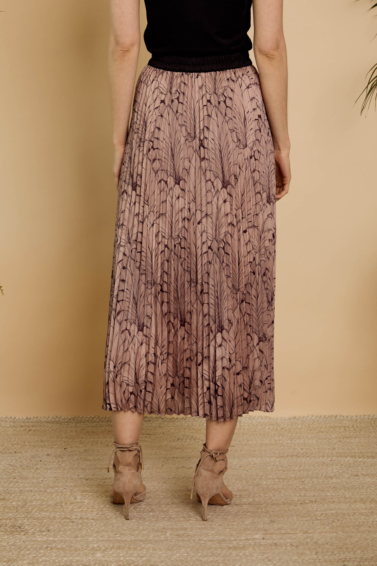 Mia Skirt in Feathered Canopy