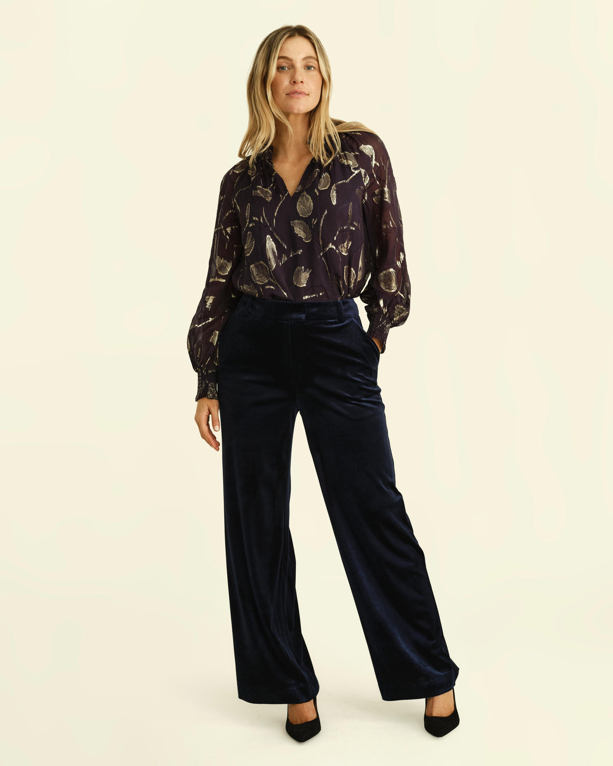 HO26 Sawyer Blouse-Foothill Leaf Metallic