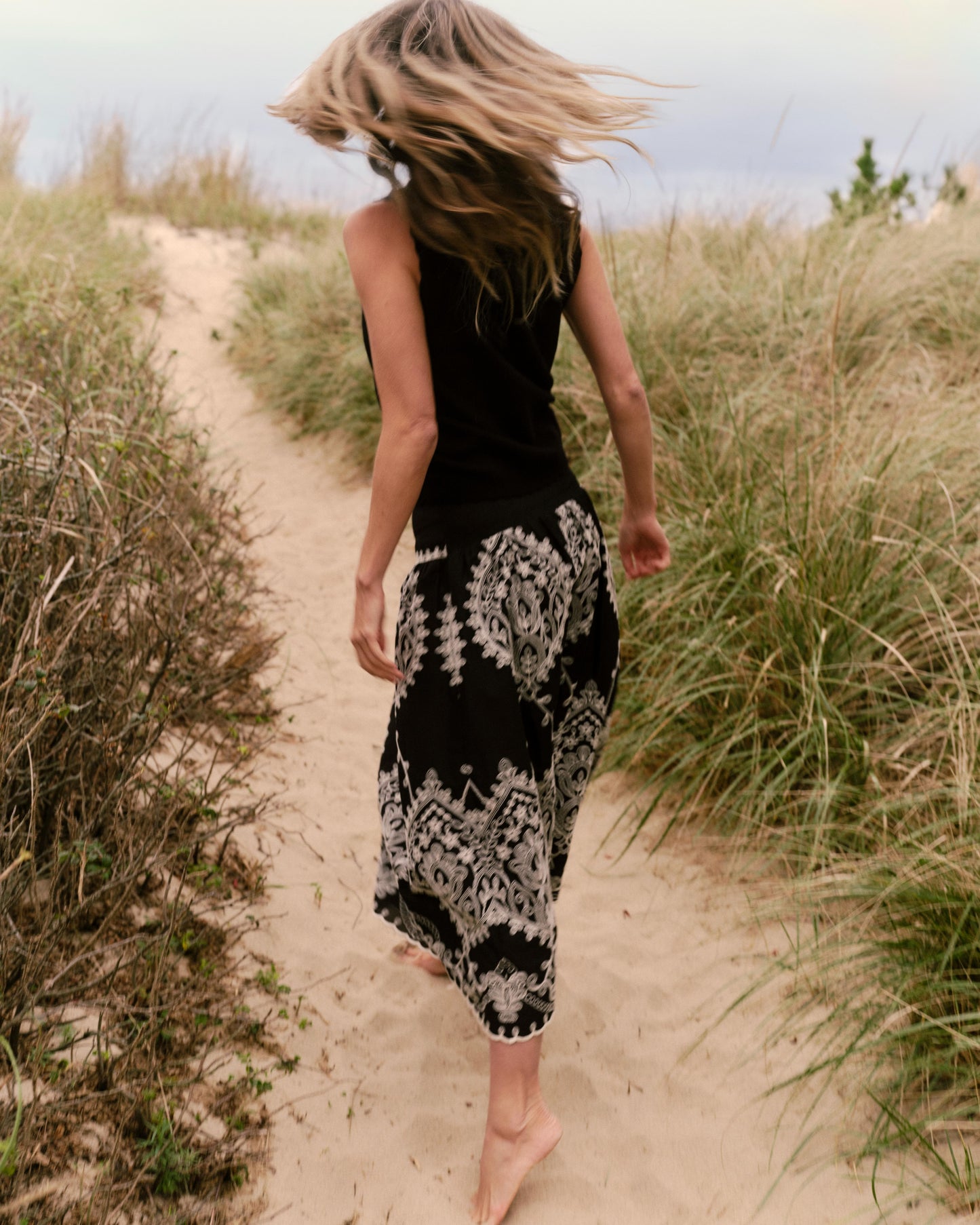SP26 Georgia Midi Skirt-Noir